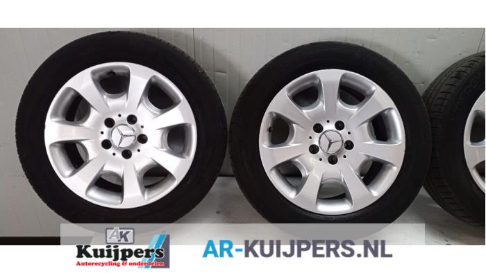 Sportvelgenset + banden - Mercedes C-Klasse