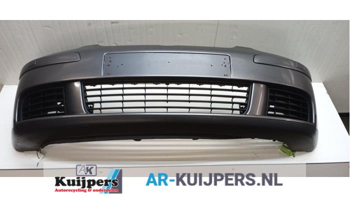 Voorbumper - Volkswagen Golf