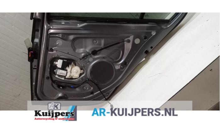 Portier 4Deurs rechts-achter - Volkswagen Golf