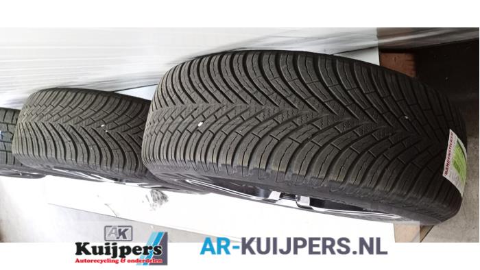 Sportvelgenset + banden - Fiat Stilo