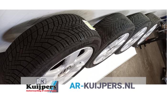 Sportvelgenset + banden - Volkswagen Golf
