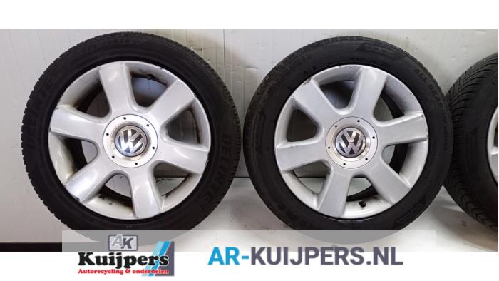 Sportvelgenset + banden - Volkswagen Golf