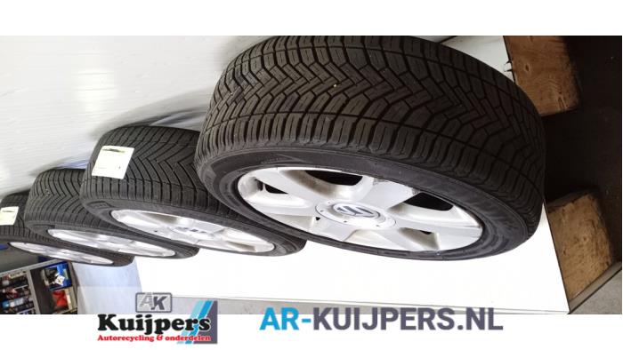 Sportvelgenset + banden - Volkswagen Golf