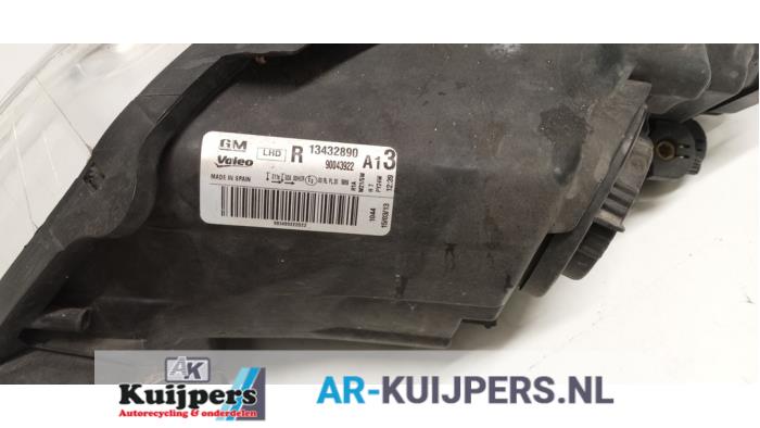 Koplamp rechts - Opel Corsa