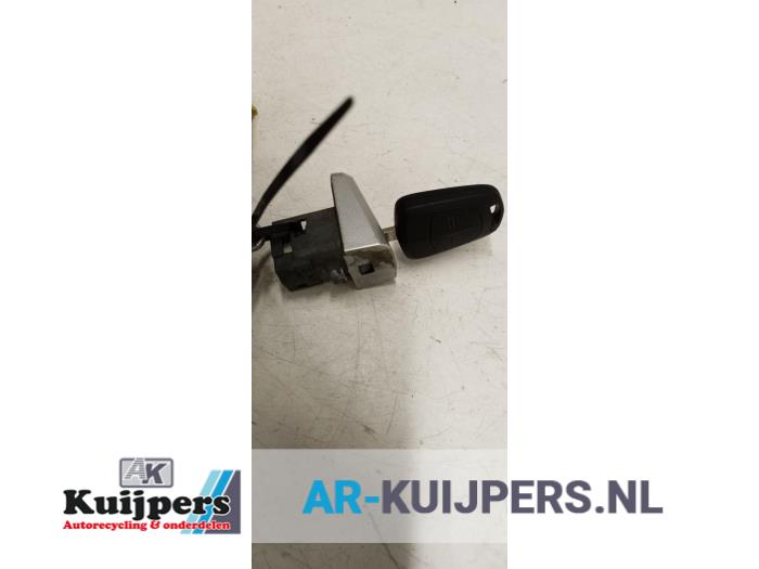 Kontaktslot+Sleutel - Opel Zafira