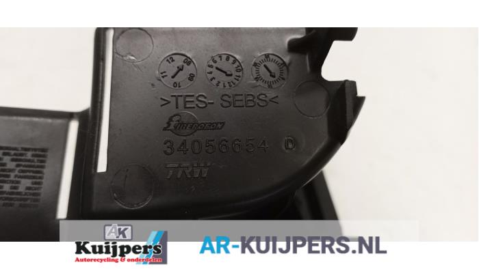 Knie airbag - Alfa Romeo Mito