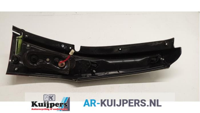 Achterlicht links - Mitsubishi Grandis