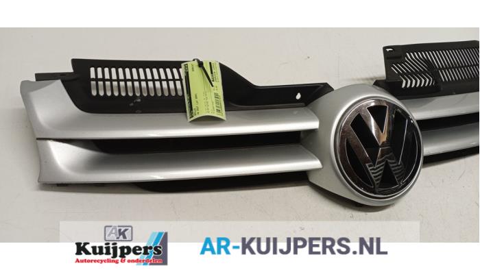 Grille - Volkswagen Golf