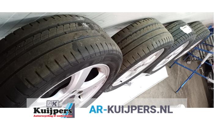 Sportvelgenset + banden - Saab 9-5