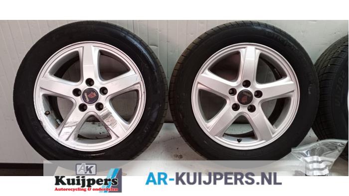 Sportvelgenset + banden - Saab 9-5