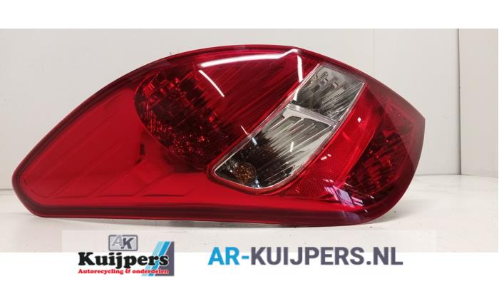 Achterlicht links - Hyundai I20
