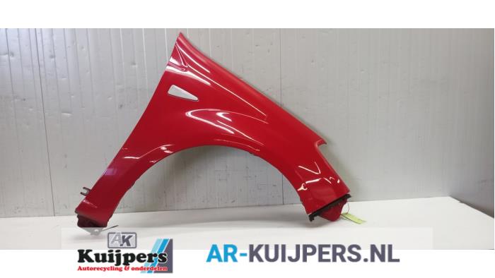 Scherm rechts-voor - Dacia Sandero