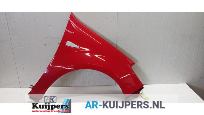 Scherm rechts-voor - Dacia Sandero