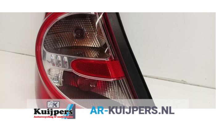 Achterlicht links - Dacia Sandero