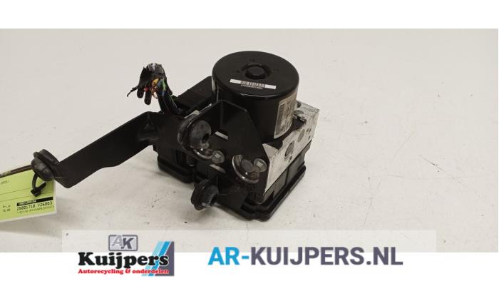 ABS Pomp - Ford C-Max