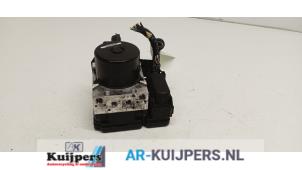 Gebruikte ABS Pomp Ford C-Max (DXA) 1.0 Ti-VCT EcoBoost 12V 125 Prijs € 75,00 Margeregeling aangeboden door Autorecycling Kuijpers