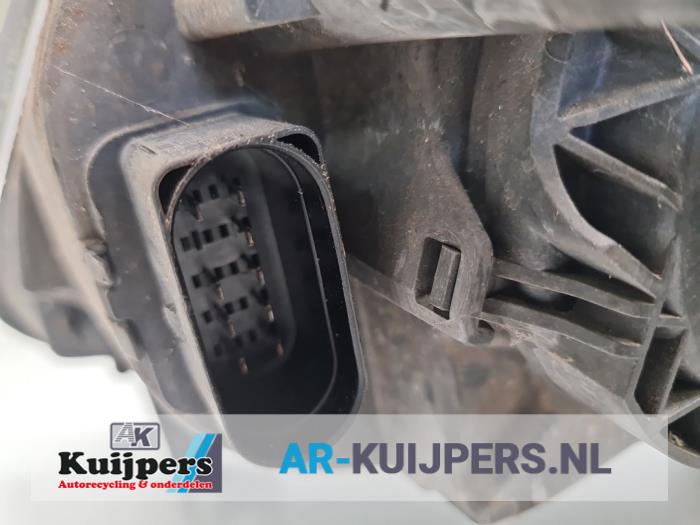 Koplamp rechts - Volkswagen Caddy