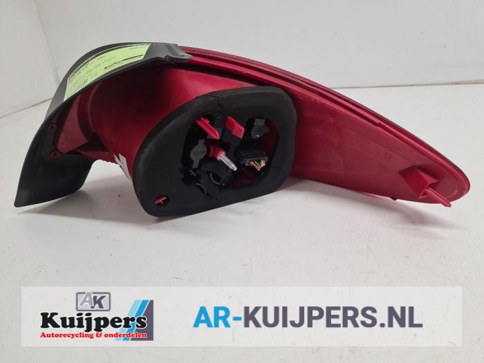 Achterlicht links - Peugeot 206 PLUS