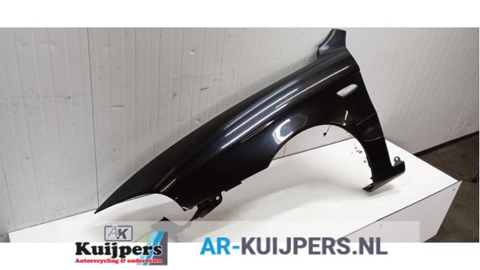 Scherm links-voor - Alfa Romeo 147