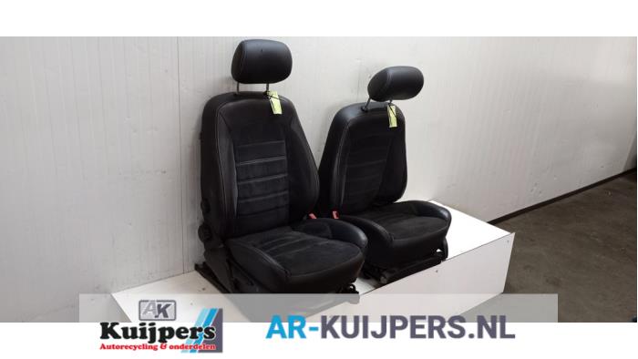 Voorstoelen links+rechts - Ford Mondeo