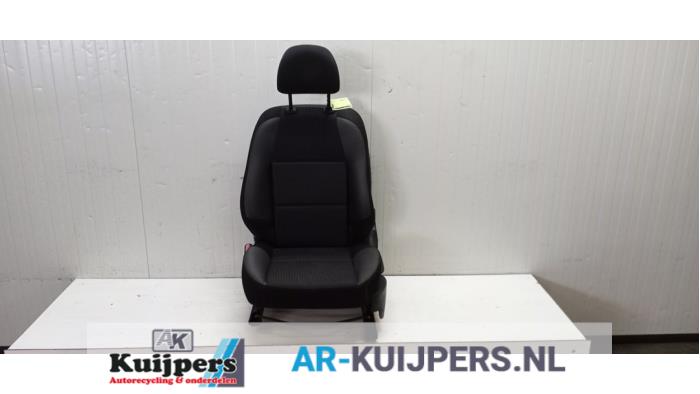 Stoel links - Peugeot 207