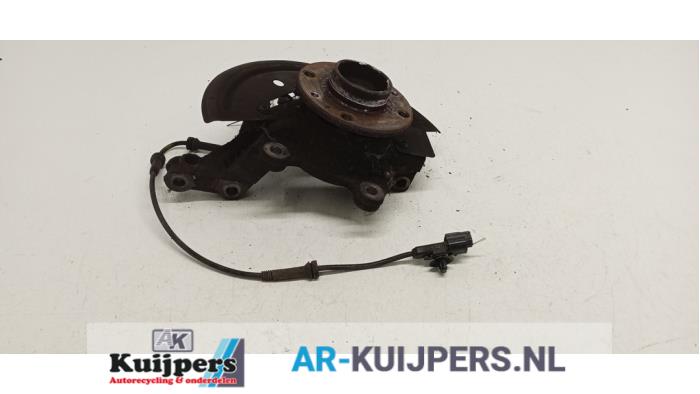 Fusee links-voor - Dacia Dokker