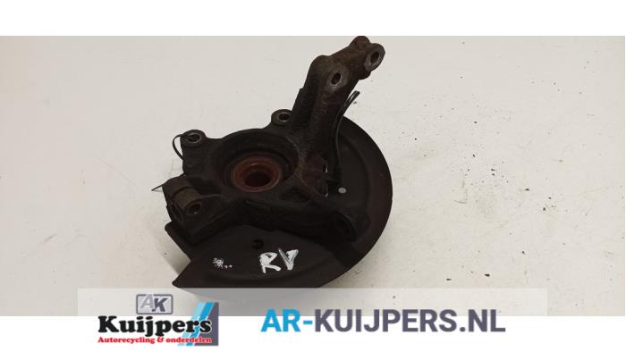 Fusee rechts-voor - Dacia Dokker