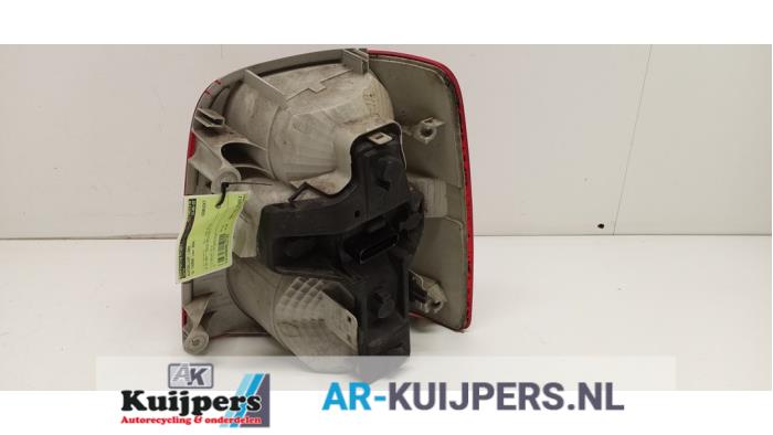 Achterlicht links - Volkswagen Touran
