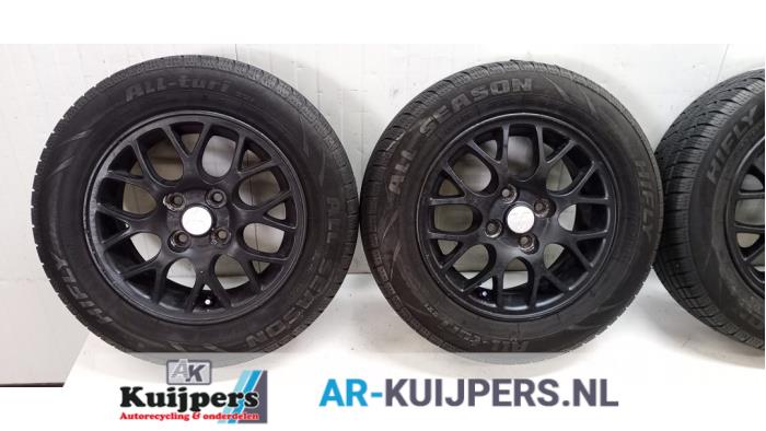Sportvelgenset + banden - Mitsubishi Colt