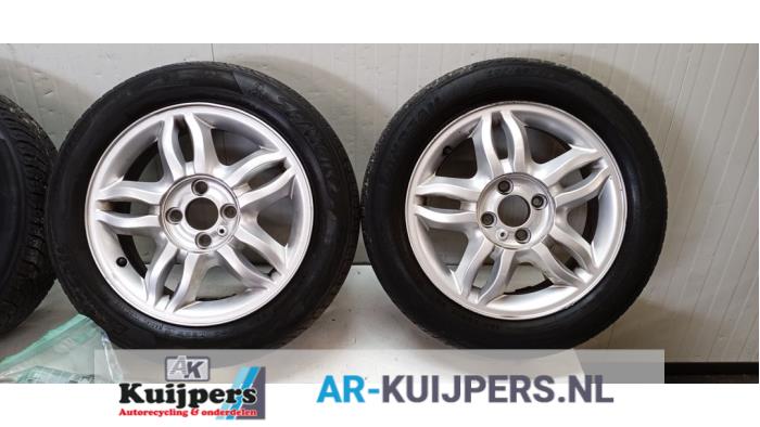 Sportvelgenset + banden - Renault Clio