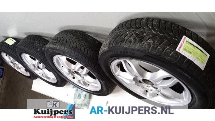 Sportvelgenset + banden - Renault Clio