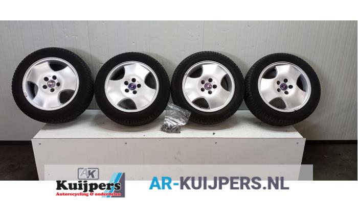 Sportvelgenset + winterbanden - Saab 9-3