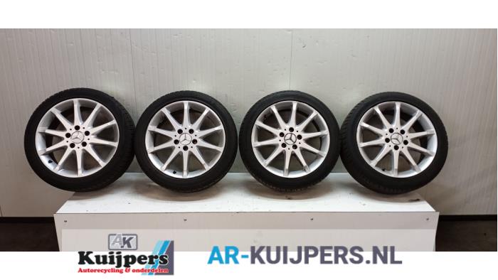 Sportvelgenset + banden - Mercedes B-Klasse