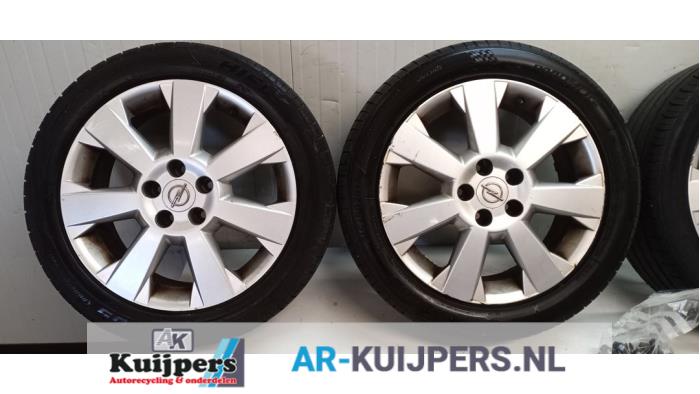 Sportvelgenset + banden - Opel Signum