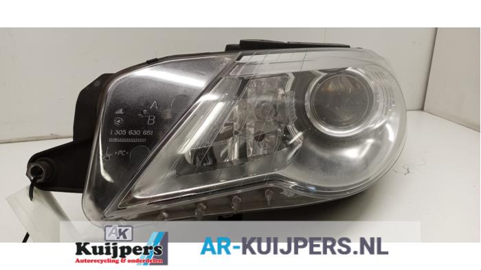 Koplamp links - Volkswagen Passat