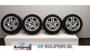Gebruikte Sportvelgenset + winterbanden Ford Focus C-Max 1.8 16V Prijs € 225,00 Margeregeling aangeboden door Autorecycling Kuijpers