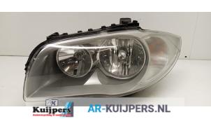Gebruikte Koplamp links BMW 1 serie (E87/87N) 116i 1.6 16V Prijs € 90,00 Margeregeling aangeboden door Autorecycling Kuijpers