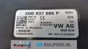 Computer Body Control van een Volkswagen Golf Sportsvan (AUVS) 1.2 TSI 16V BlueMOTION 2014