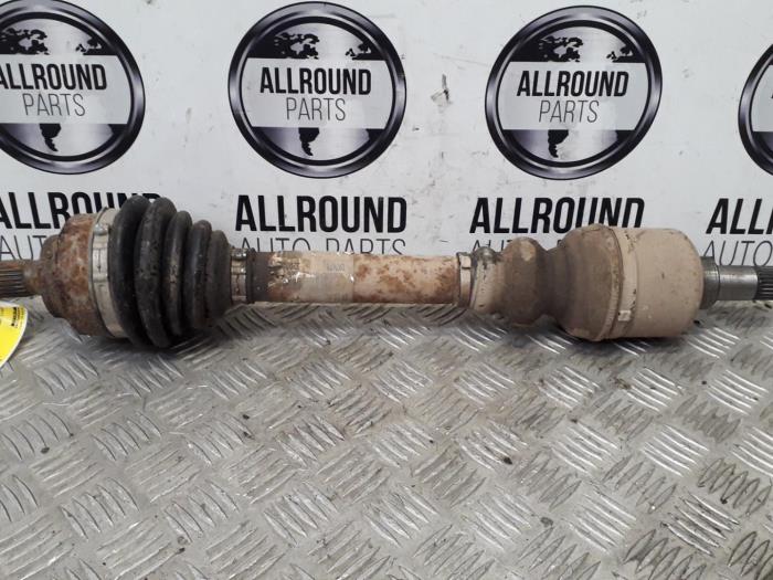 Gebruikte Steekas links-voor Peugeot Partner (GC/GF/GG/GJ/GK) 1.6 HDI 75 Prijs op aanvraag aangeboden door AllroundCarParts