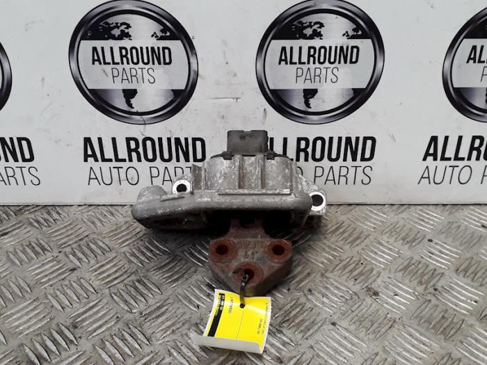 Gebruikte Motorrubber Citroen C3 Pluriel (HB) 1.6 16V Prijs op aanvraag aangeboden door AllroundCarParts