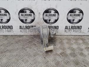 Gebruikte Motorsteun Opel Zafira (M75) 1.6 16V Prijs op aanvraag aangeboden door AllroundCarParts