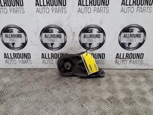 Gebruikte Motorsteun Opel Zafira (M75) 1.6 16V Prijs op aanvraag aangeboden door AllroundCarParts