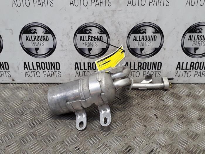 Gebruikte Airco Droger Volvo V50 (MW) 1.6 D 16V Prijs op aanvraag aangeboden door AllroundCarParts