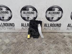 Gebruikte Gier sensor Volkswagen Golf IV (1J1) Prijs op aanvraag aangeboden door AllroundCarParts