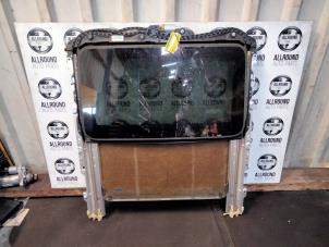 Gebruikte Schuifdak Glas BMW 1 serie (F20) Prijs € 400,00 Margeregeling aangeboden door AllroundCarParts