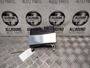Gebruikte Asbak voor Mercedes C (W204) Prijs € 20,00 Margeregeling aangeboden door AllroundCarParts
