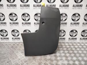 Gebruikte Bumperdeel links-achter Opel Vivaro Prijs € 25,00 Margeregeling aangeboden door AllroundCarParts