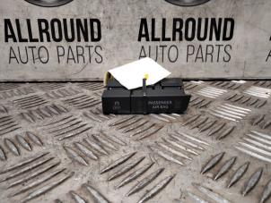 Gebruikte ASR schakelaar Seat Leon ST (5FF) Prijs € 10,00 Margeregeling aangeboden door AllroundCarParts