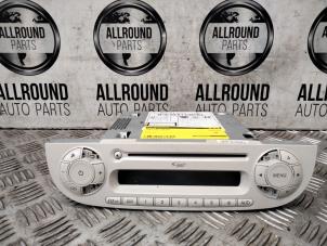 Gebruikte Radio CD Speler Fiat 500 (312) Prijs € 150,00 Margeregeling aangeboden door AllroundCarParts
