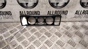 Gebruikte Dashboard deel Volkswagen Up! (121) 1.0 12V 60 Prijs € 20,00 Margeregeling aangeboden door AllroundCarParts